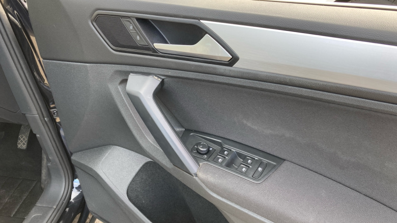 Volkswagen Tiguan 1.5 TSi EVO 150 Match 5dr Petrol Estate